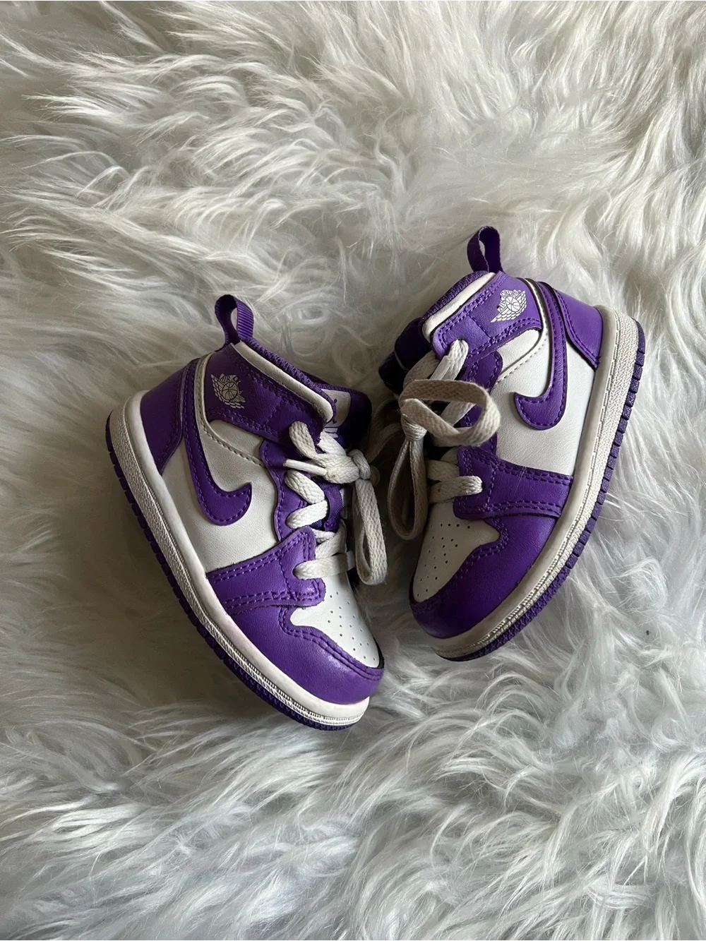 Toddler Jordan Purple/White Sneakers 6C